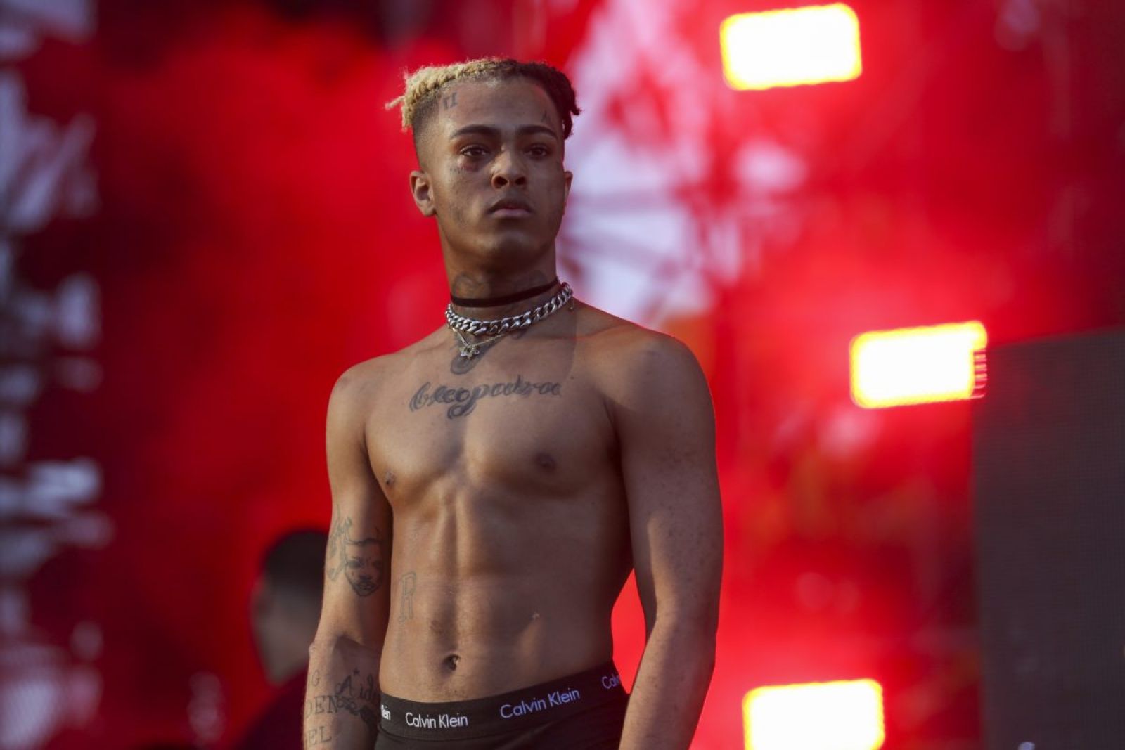 Рэпер что случилось. Джасей Дуэйн Онфрой. XXXTENTACION. Джасей Рикардо Онфрой. XXXTENTACION 2017.