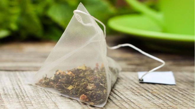 В чайных пакетиках обнаружили микропластик, – исследование
