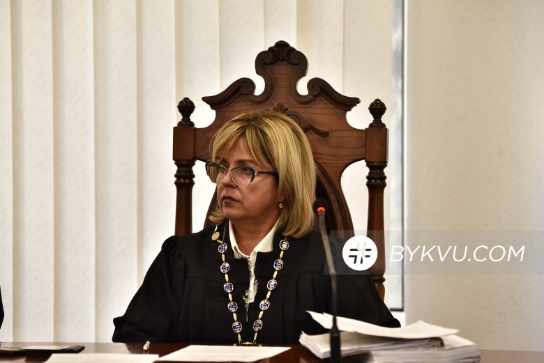суд рассматривает апелляцию на арест Яны Дугарь