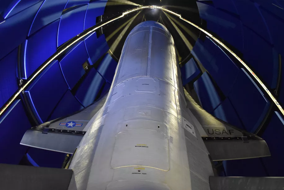 Запуск ракеты Atlas V с экспериментальным космическим аппаратом X-37B: трансляция