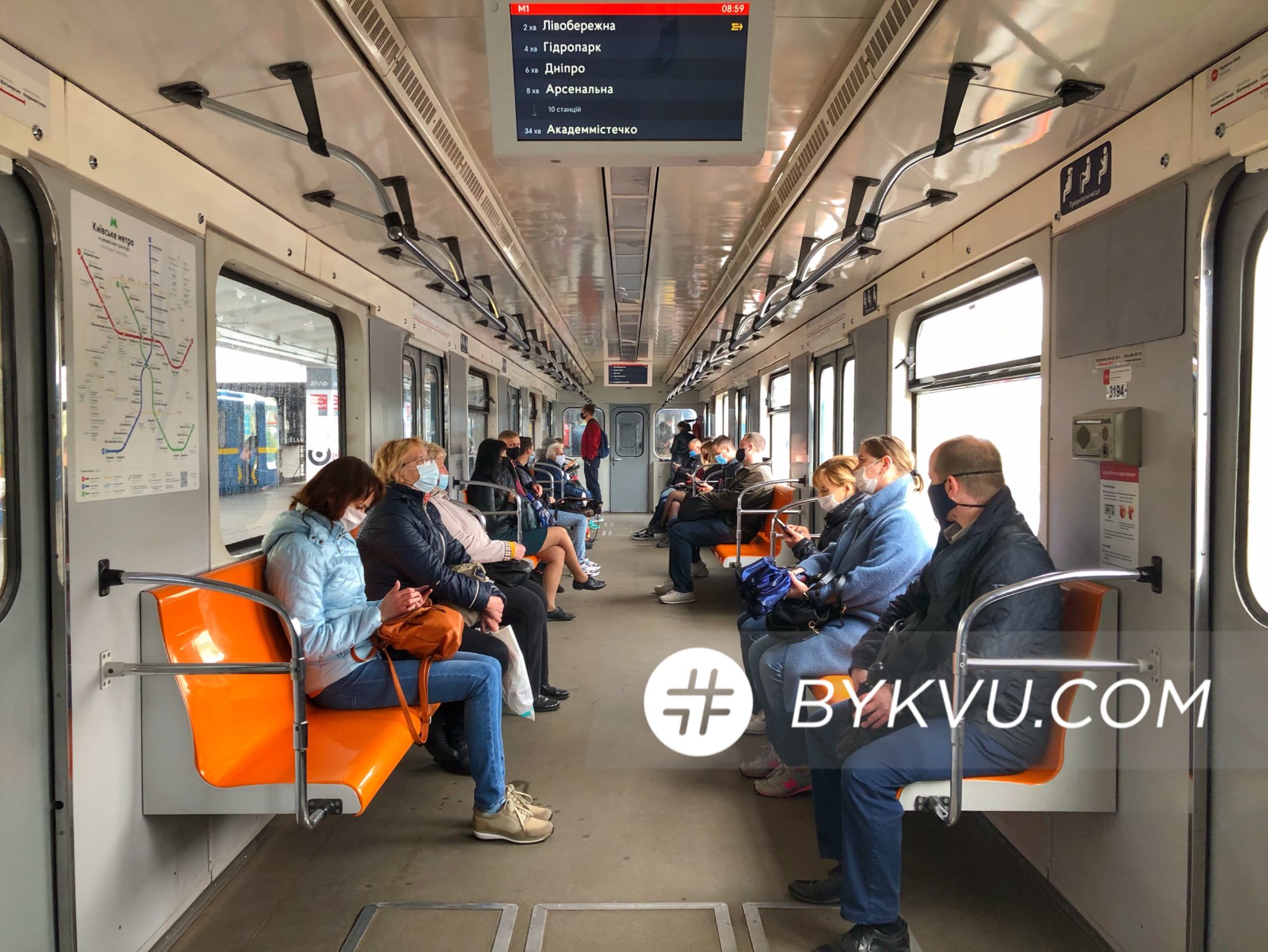 київське метро_25 травня 2020_карантин