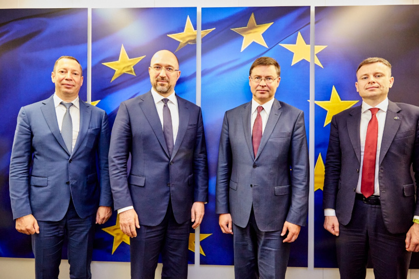 Украина подписала с ЕС соглашение о получении помощи на 1,2 млрд евро