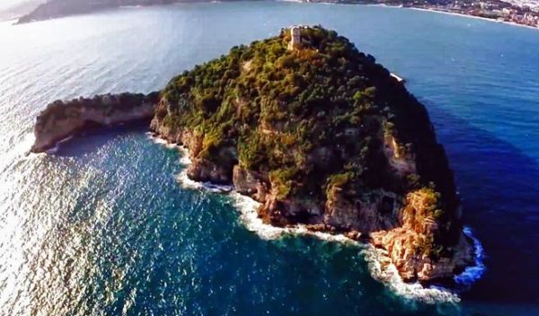 The son of the ex-owner of Motor Sich bought an island in Italy for 10 million euros