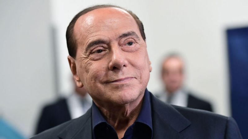 Колишнього прем'єра Італії Берлусконі госпіталізували з СОVID-19
