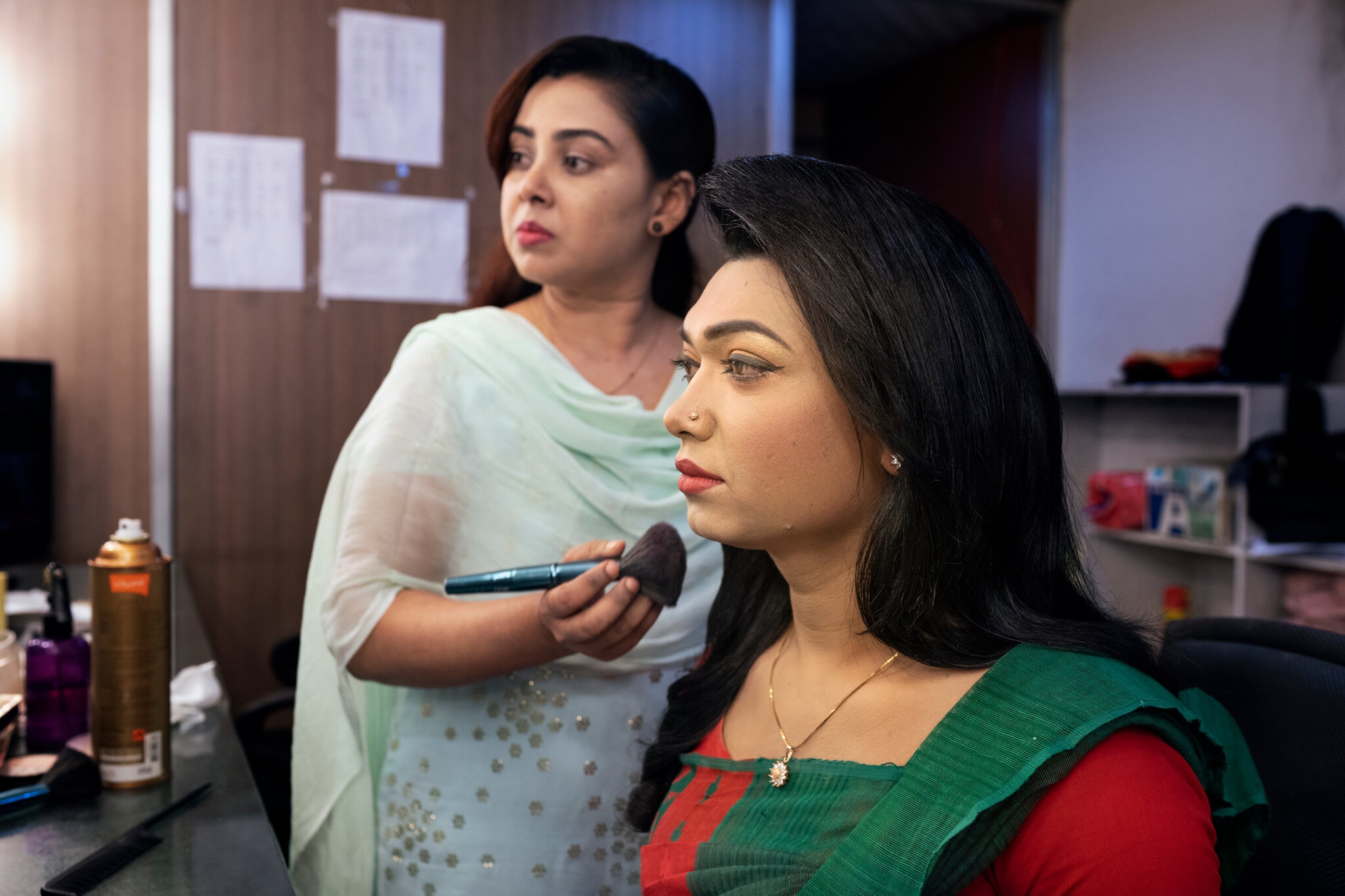 В Бангладеш впервые появилась трансгендерная телеведущая