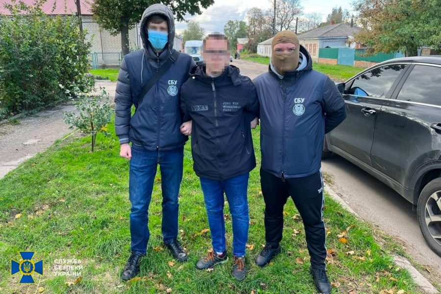 У Харківській області затримали 18-річного агента РФ, який розвідував позиції ЗСУ