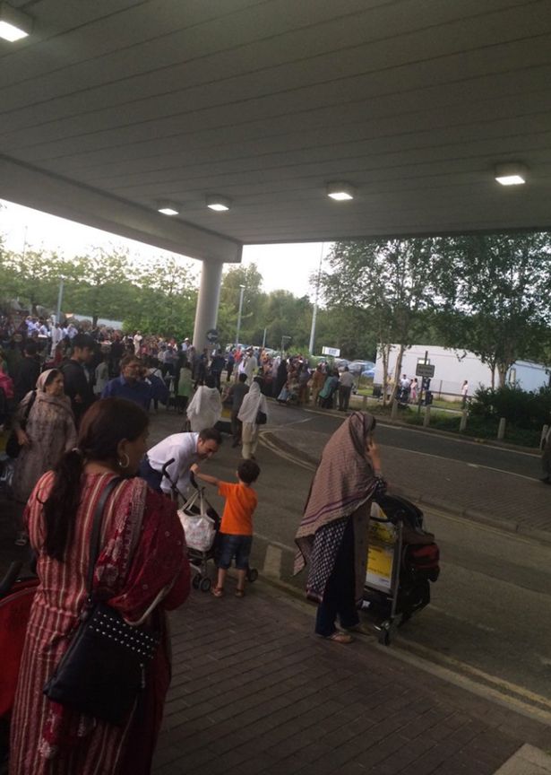 Manchester terminal 2 evacuated 1