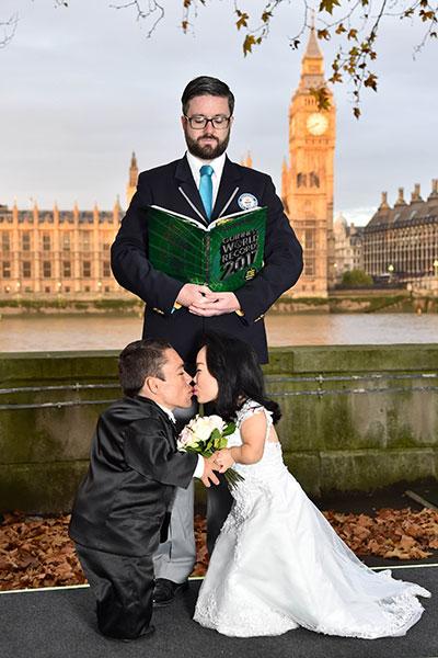Shortest married couple London GWR tcm25 451495