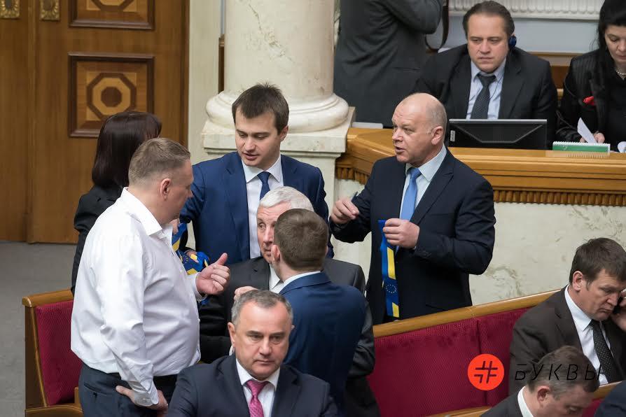 Нардепы встретили овациями результаты голосования в Европарламенте по безвизовому режиму для Украины