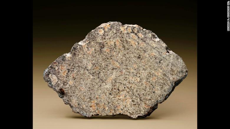 Christie’s  выставил на торги метеориты_5
