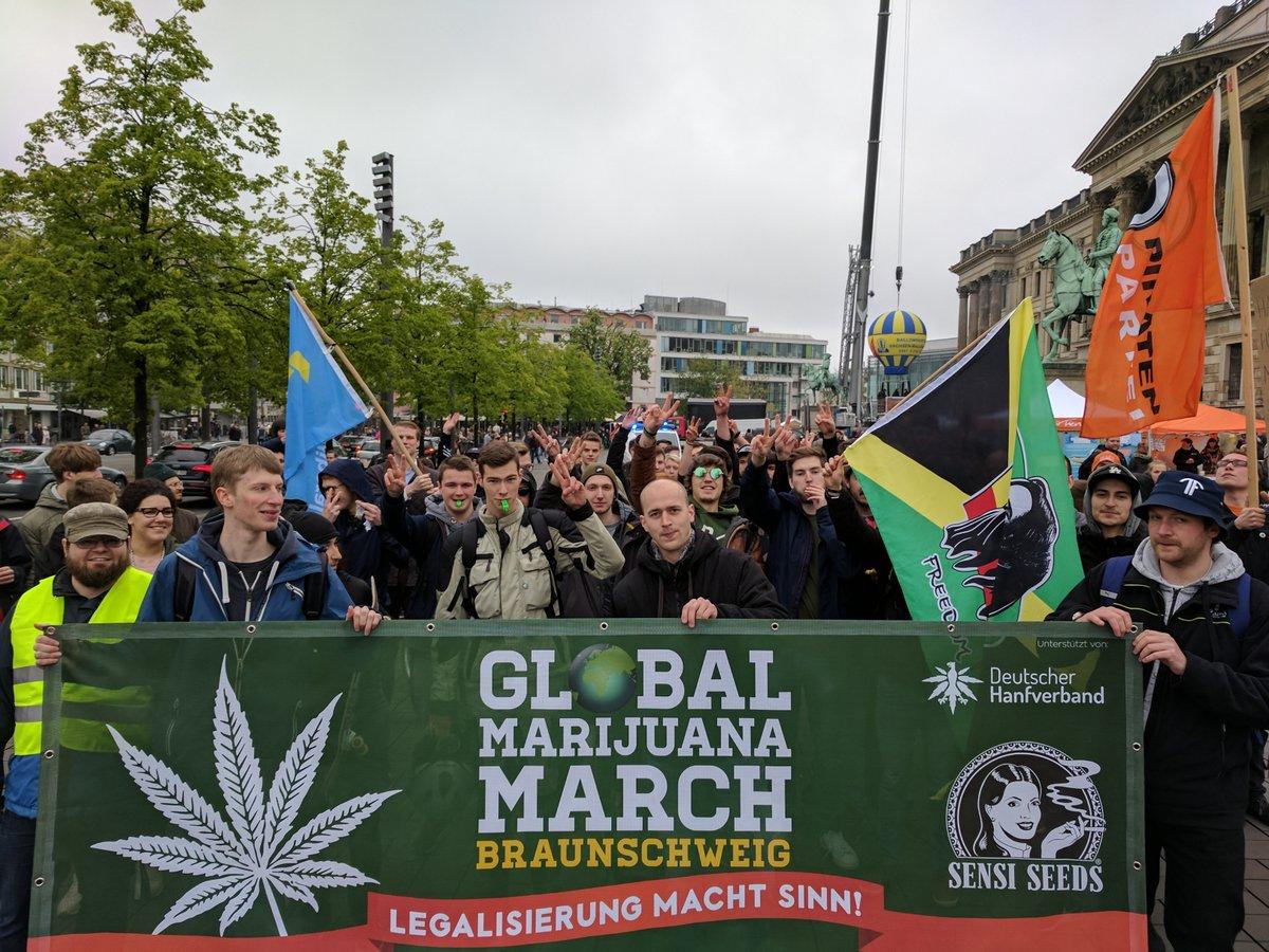 Германия, акция за легализацию марихуаны_7