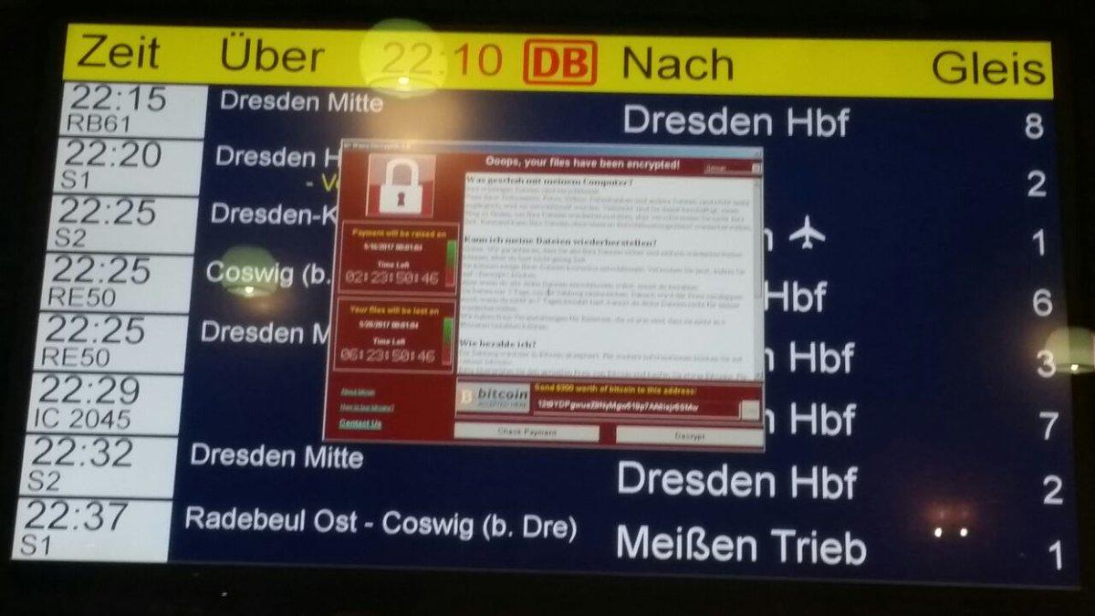Электронные табло отправления поездов в Германии