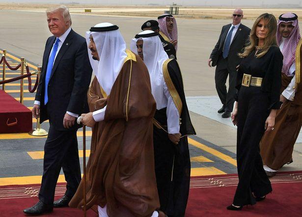 Трамп прибыл с первым официальным визитом в Саудовскую Аравию_8