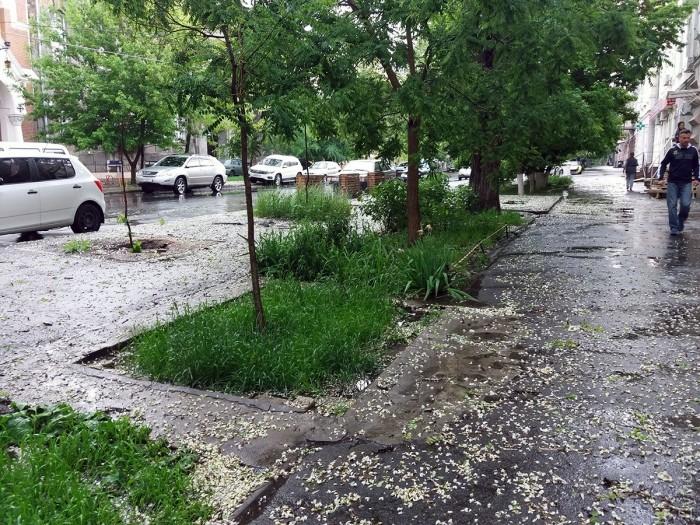 Сильнейший ливень с градом и штормовым ветром обрушился на Одессу_8