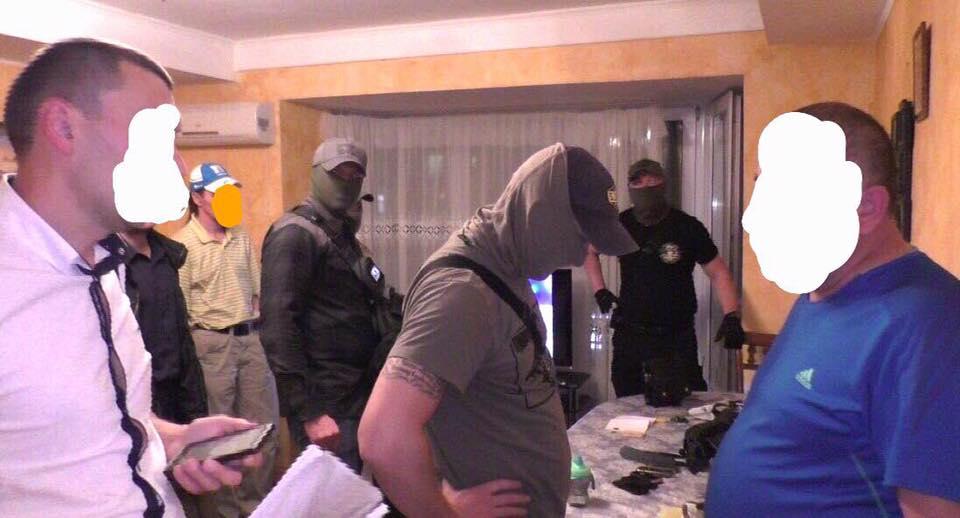 Задержана группа лиц, пытавшихся похитить и перевезти на территорию России бывшего гражданина РФ