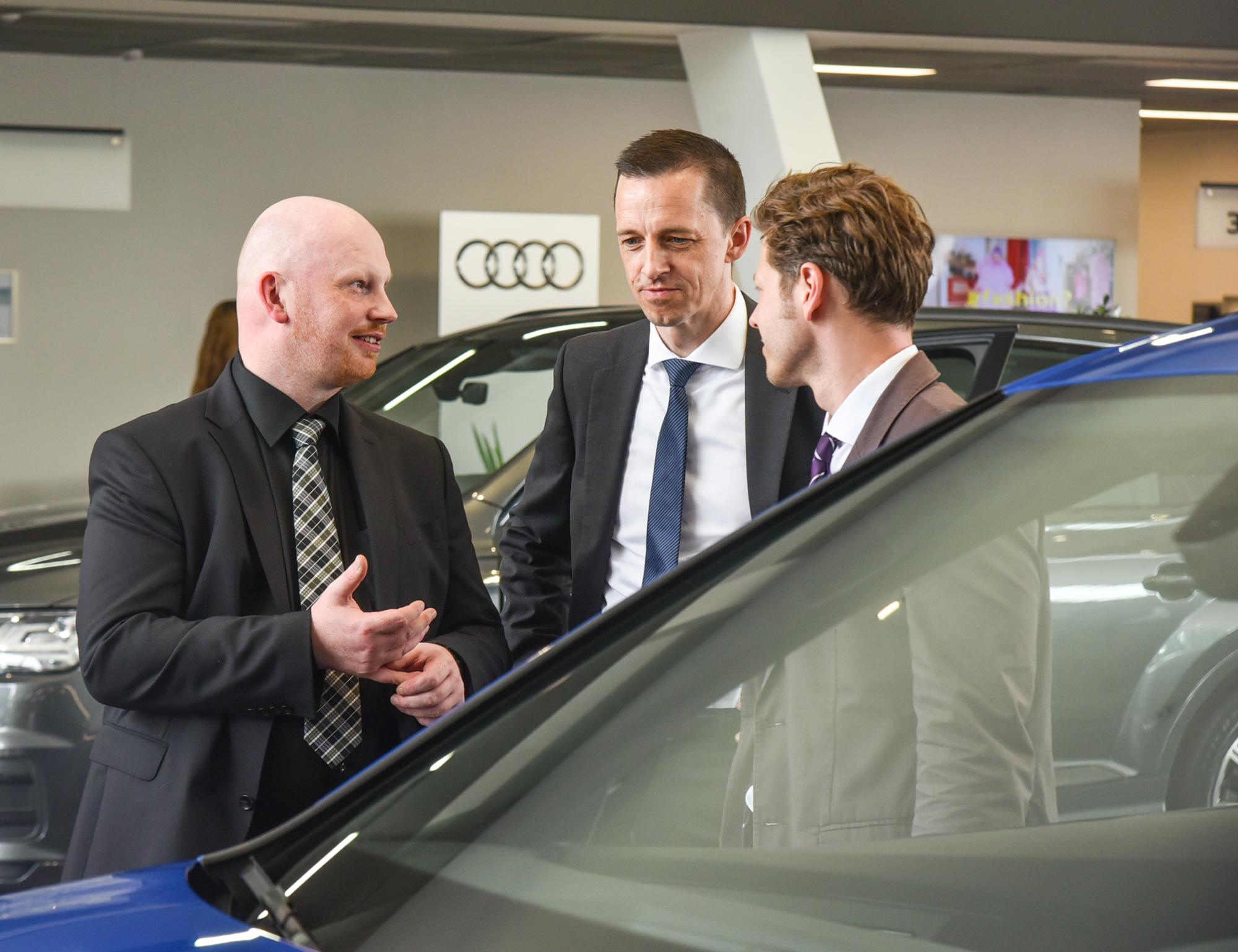 Немецкая делегация посетила центр Audi_4