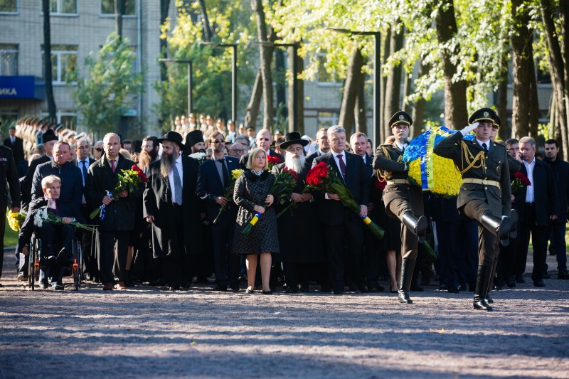 В Киеве почтили память жертв трагедии, произошедшей в Бабьем Яре
