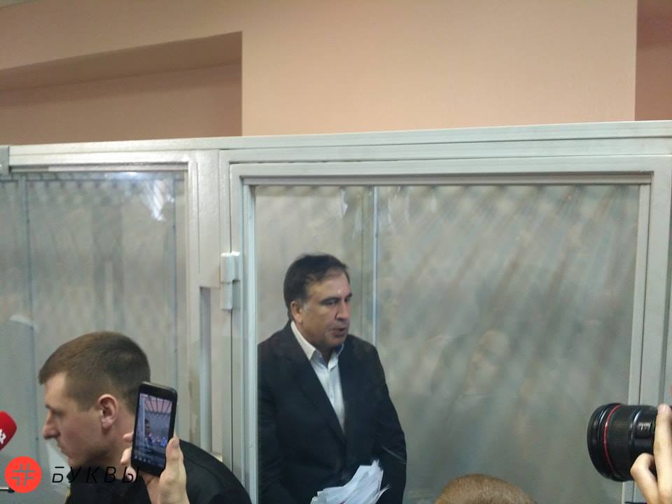 Саакашвили в суде_05
