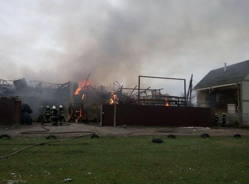 Пожар на Русановских садах в Киеве