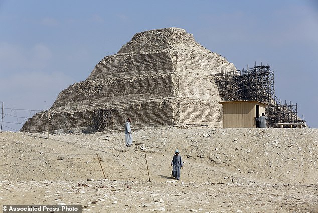 В Египте обнаружены артефакты_11