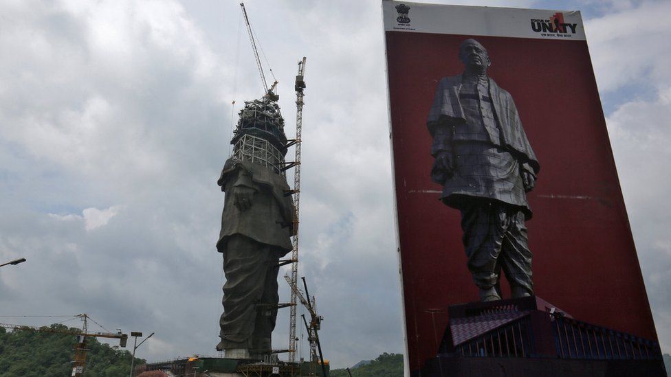 самая высокая статуя_Индия